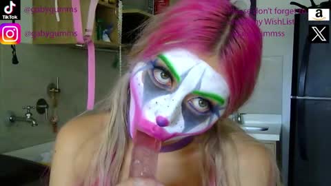 Snapshot of gabygumms chatting on September 28, 2:48 pm gabygumms online show from September 28, 2:48 pm