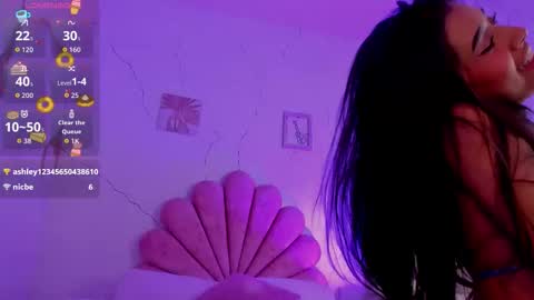 Gaby Owens  online show from March 12, 11:19 pm