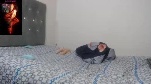 Snapshot of gael_hot03 chatting on January 23, 5:45 am gael hot online show from January 23, 5:45 am