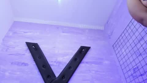 gaiia_uwu online show from February 18, 5:24 pm