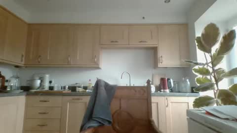 Snapshot of galacx chatting on October 7, 11:50 am galacx online show from October 7, 11:50 am