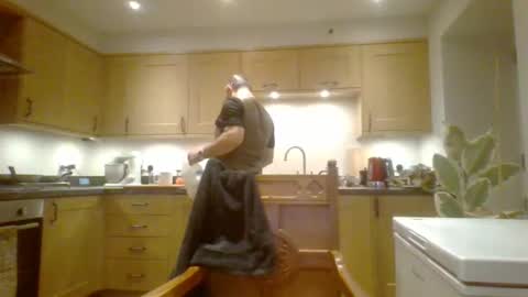 Snapshot of galacx chatting on December 7, 4:53 pm galacx online show from December 7, 4:53 pm