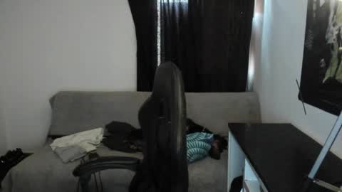 Snapshot of game__over420 chatting on December 25, 9:22 pm game__over420 online show from December 25, 9:22 pm