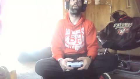 gamerfiend420 online show from February 7, 11:41 pm