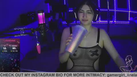 gamergirl_linela online show from October 14, 3:53 am