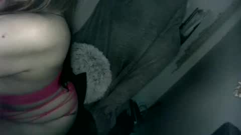   online show from March 28, 6:48 am