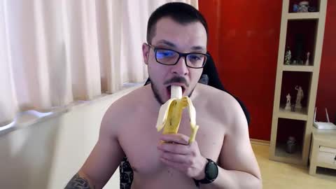 GangstaLover online show from March 8, 4:27 am