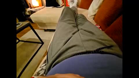 garbis11 online show from December 7, 8:38 am