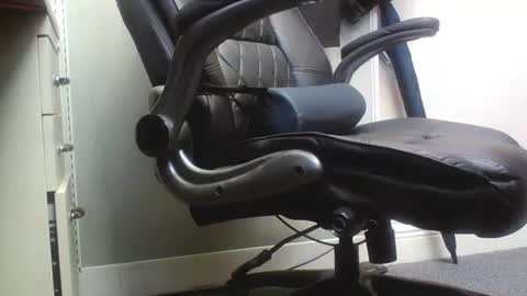 Snapshot of gardensman_561 chatting on October 10, 6:58 pm Panty Lover online show from October 10, 6:58 pm