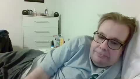 Gary online show from February 18, 5:51 am