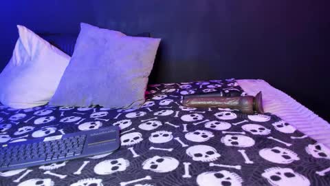  Usagi  online show from September 9, 7:36 pm