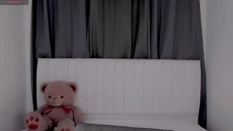Snapshot of gatitavenecis1 chatting on September 20, 2:09 pm Vnecis Marn online show from September 20, 2:09 pm