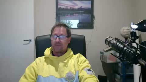Snapshot of gatsby2025 chatting on October 6, 8:37 pm gatsby2025 online show from October 6, 8:37 pm