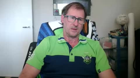Snapshot of gatsby2025 chatting on October 16, 5:18 am gatsby2025 online show from October 16, 5:18 am