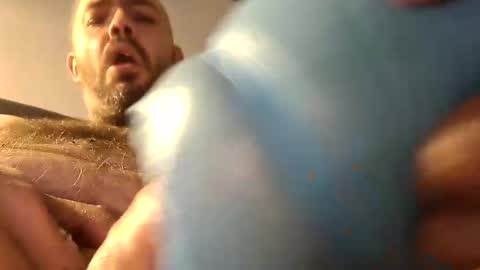 Snapshot of gazg1984 chatting on December 7, 3:53 am gazg1984 online show from December 7, 3:53 am