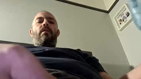 Snapshot of gazg1984 chatting on February 17, 10:49 pm gazg1984 online show from February 17, 10:49 pm