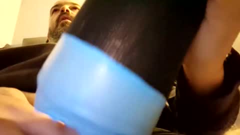 Snapshot of gazg1984 chatting on October 27, 1:49 am gazg1984 online show from October 27, 1:49 am