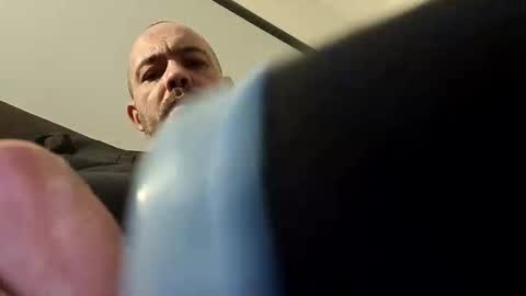 Snapshot of gazg1984 chatting on December 24, 10:17 pm gazg1984 online show from December 24, 10:17 pm