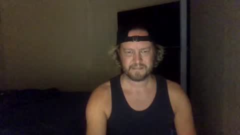 Snapshot of gcsurfer81 chatting on March 12, 8:19 am gcsurfer81 online show from March 12, 8:19 am