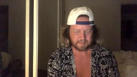 Snapshot of gcsurfer81 chatting on October 24, 9:54 am gcsurfer81 online show from October 24, 9:54 am