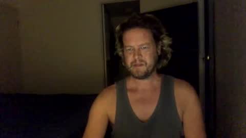 Snapshot of gcsurfer81 chatting on January 24, 9:17 am gcsurfer81 online show from January 24, 9:17 am