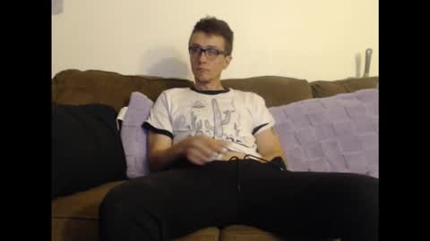 Snapshot of gdanch chatting on November 1, 2:01 am G online show from November 1, 2:01 am