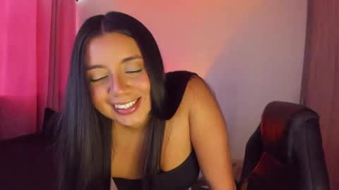 Snapshot of geminis11 chatting on December 5, 8:06 pm geminis11 online show from December 5, 8:06 pm