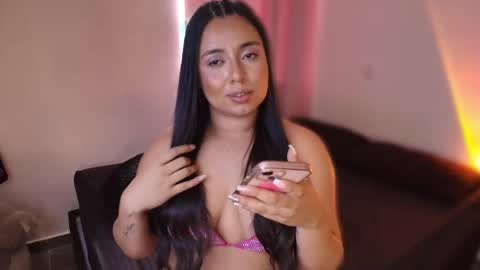 Snapshot of geminis11 chatting on December 19, 8:34 pm geminis11 online show from December 19, 8:34 pm