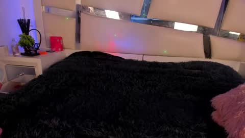 Genesis online show from November 20, 4:22 am