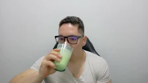 genesis_wb online show from April 7, 1:40 am