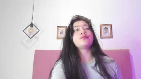 Snapshot of gennesis_love chatting on October 11, 2:05 am Sofia online show from October 11, 2:05 am