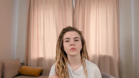 Emily online show from March 27, 12:39 pm