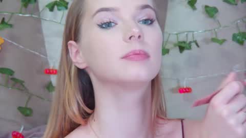 Snapshot of gentlerossi chatting on October 7, 6:37 pm GentleRossi online show from October 7, 6:37 pm