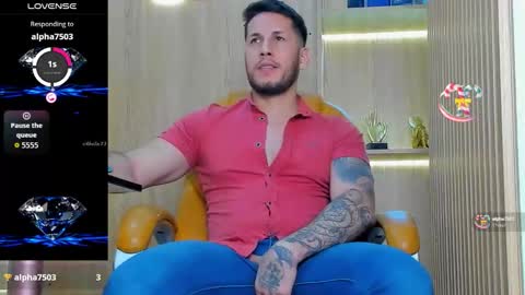 Snapshot of george_diesell_ chatting on October 17, 10:03 pm George online show from October 17, 10:03 pm