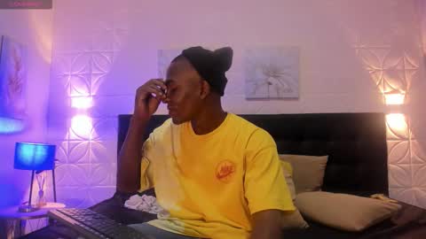 G E O R G E online show from October 19, 10:03 pm