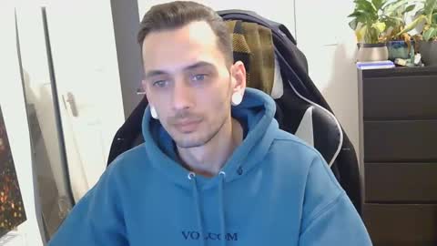 georgek0011 online show from December 20, 6:15 pm