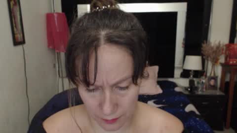 Snapshot of geral_bhri chatting on October 18, 2:49 am geral bhri online show from October 18, 2:49 am