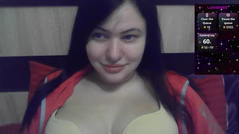 Snapshot of german_eva chatting on October 9, 9:42 pm Eva online show from October 9, 9:42 pm