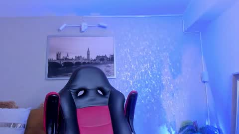 Snapshot of gerson_zt chatting on September 29, 7:13 pm im Gerson online show from September 29, 7:13 pm