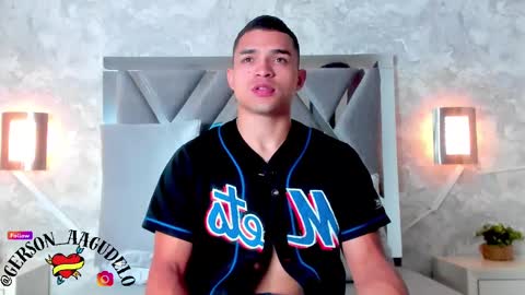 Snapshot of gerson_zt chatting on March 11, 3:25 am im Gerson online show from March 11, 3:25 am