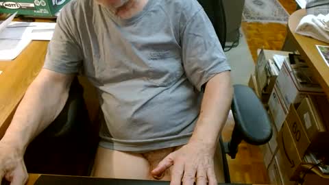 gfhdhr2 online show from January 8, 3:23 am