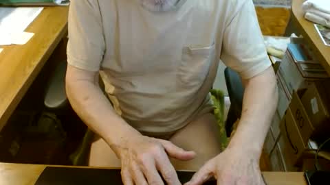 gfhdhr2 online show from April 2, 9:44 pm