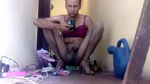 Snapshot of ghabriel7777788 chatting on September 8, 4:17 pm Gaby online show from September 8, 4:17 pm