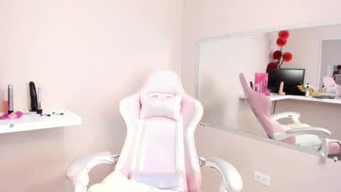 Danna Astrom online show from February 16, 1:58 am