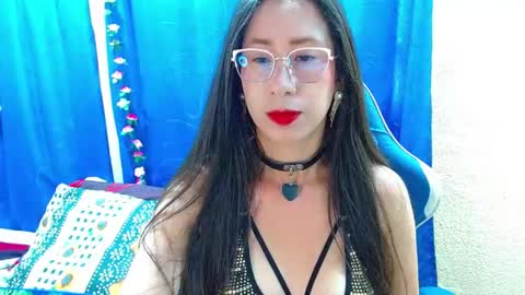 Gia  online show from April 12, 2:54 pm