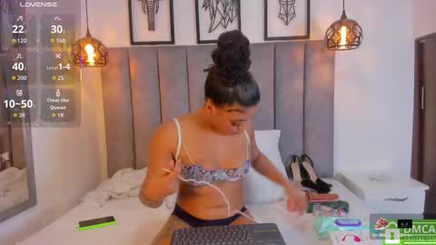 Darlliny online show from October 4, 9:23 pm