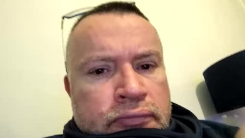 giddyup2222222 online show from December 14, 9:48 am