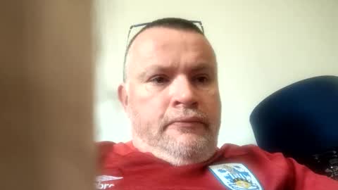 giddyup2222222 online show from April 7, 7:43 am