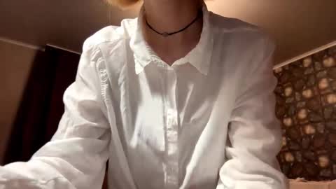 Molly online show from October 8, 7:42 pm