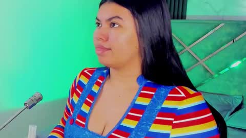 giia online show from October 21, 11:15 am